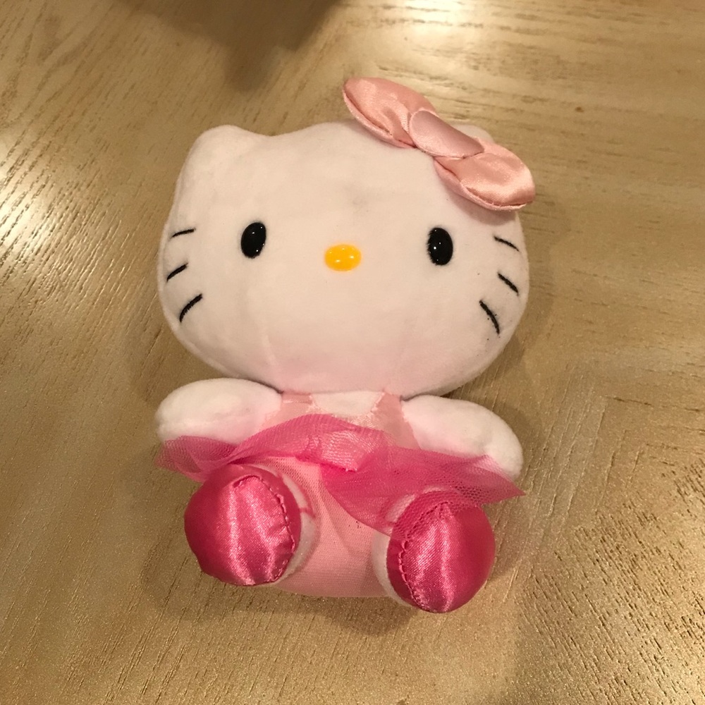 Hello kitty toy